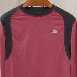 The North Face Mens Red Performance Long Sleeve Tee Shirt Size Small EUC